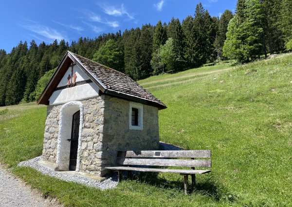 1733-tannheimertal-rauth-stmang-kapelle.jpg