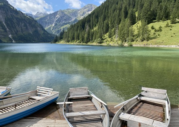 9745-tannheimer-tal-vilsalpsee-bootsverleih.jpg
