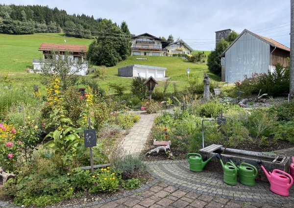 das-tannheimertal-jungholz-kraeutergarten-9846.jpg