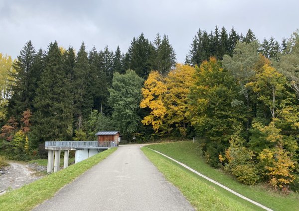 rundwanderweg-gruentensee-allgaeu-staudamm-121.jpg